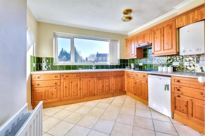 Kitchen_1.jpeg