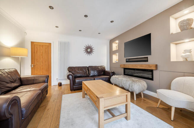 1438625-22-69cd58...