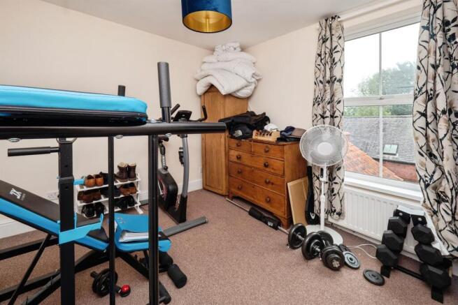 2 bed Terraced for sale Image 8
