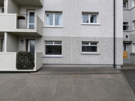 2a, Kings Court, Ayr KA8 0AD