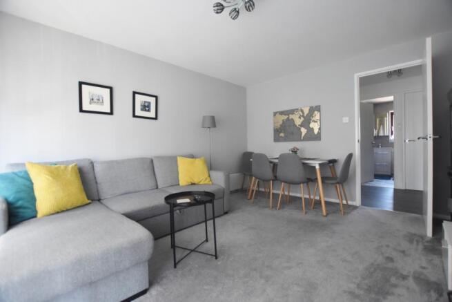Living/Dining cont