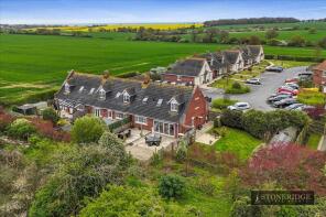 1, The Beaumonts, Kirby Road, Frinton-on-sea CO13 0FB