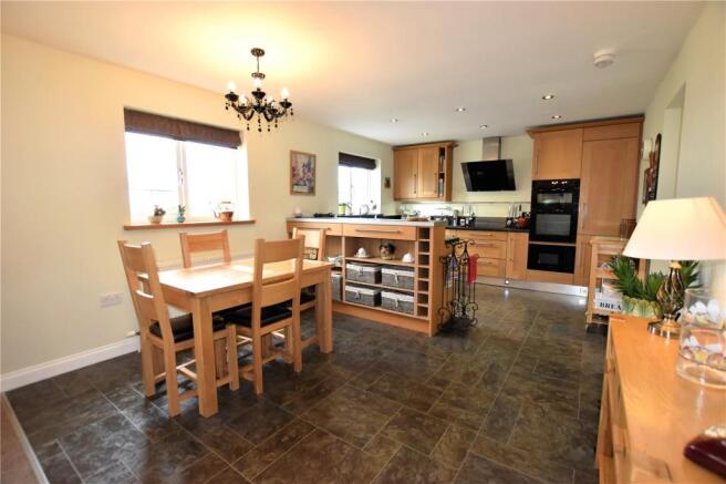 Dining Kitchen