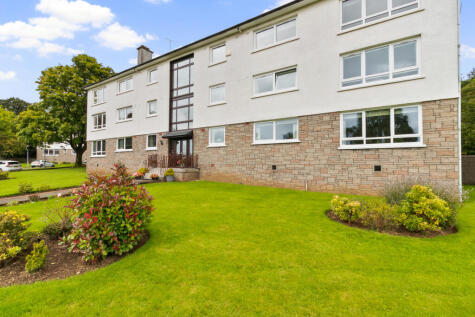 Buchanan Drive, Newton Mearns, G77