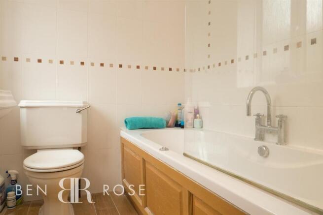 Master Ensuite