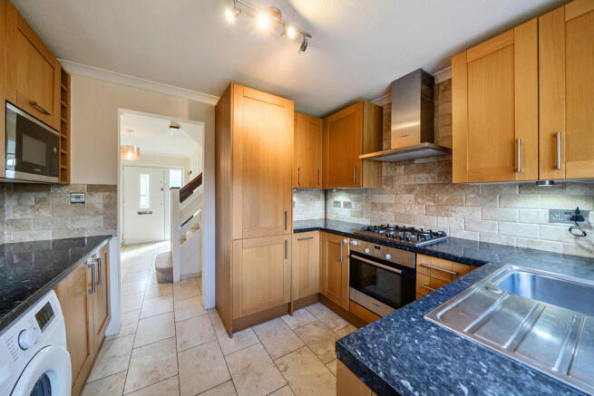 1428934-8-69b153f...