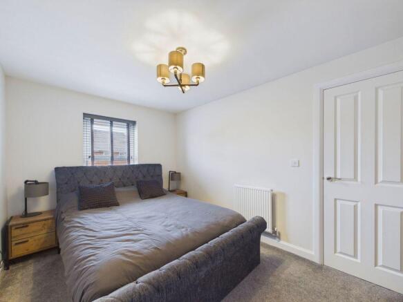 3 bed Semi-Detached for sale Image 4