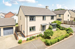 9, Waddeton Drive, Goodrington With Roselands, Paignton TQ4 7GY