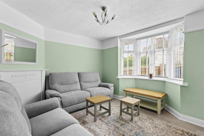 Totteridge Rd-5.jpg