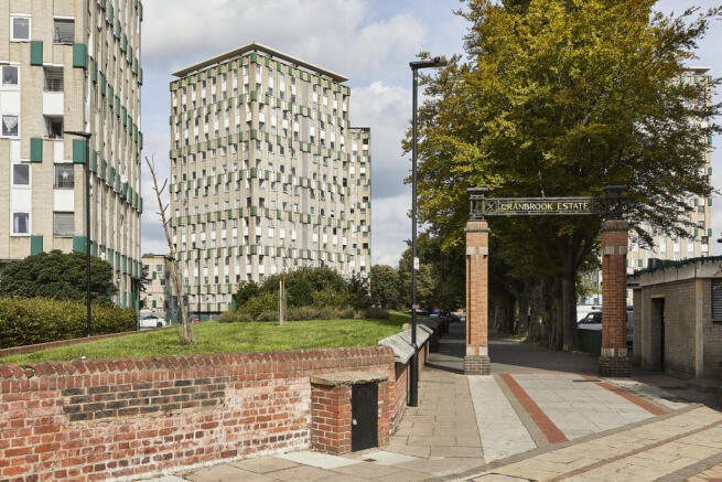 139254 - 220922 TMH 50 Modling House, Mace Stre...