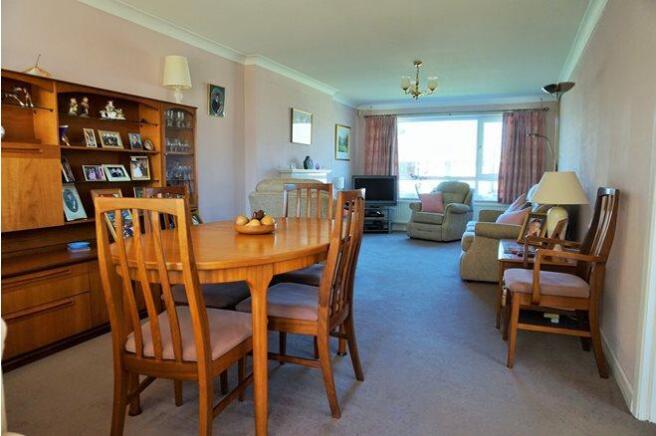 Living / Dining Room
