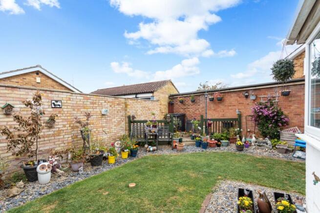 3 bed Semi-Detached for sale Image 12