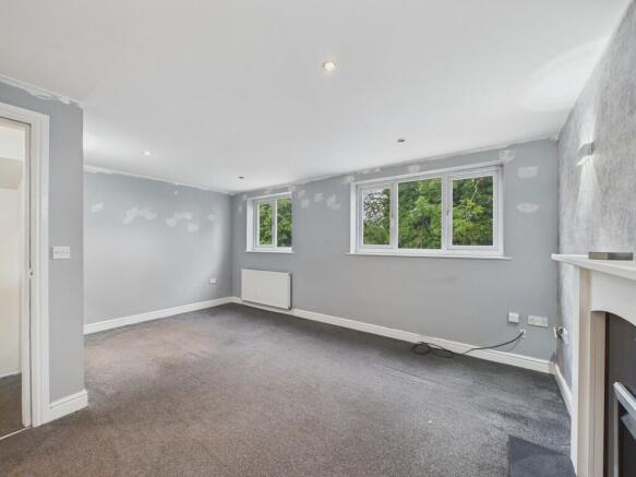 3 bed Town House for sale Image 11
