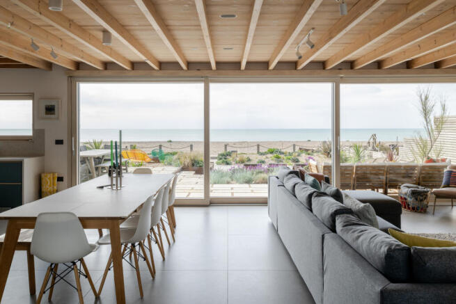 279921 - 20250424-THE-SEA-HOUSE_CAMBER_TMH-3_HI...
