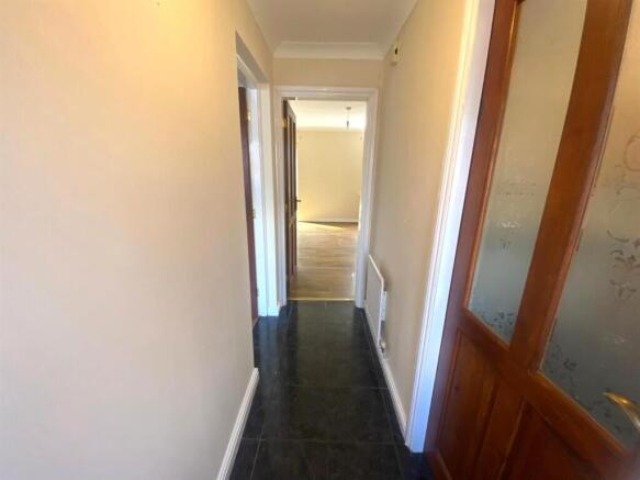 Hallway.jpeg