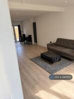 5, Knollmead, Surbiton KT5 9QL