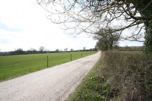 APPROACH ROAD 1