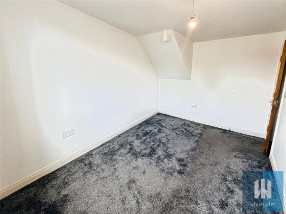 2 bed Terraced to rent Image 10