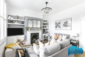 150, Park Road, Hornsey, London N8 8JT