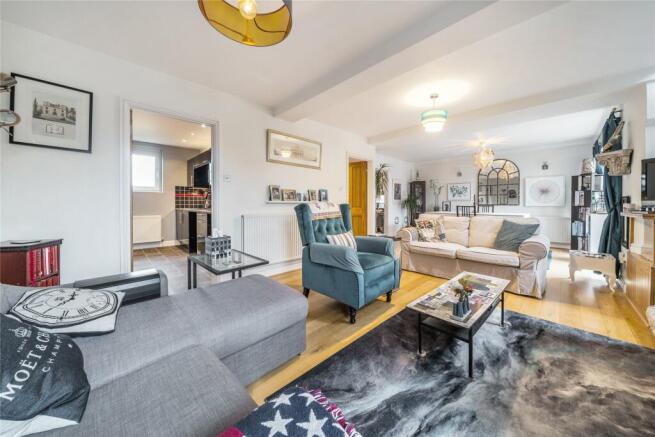 Sitting/Dining Room