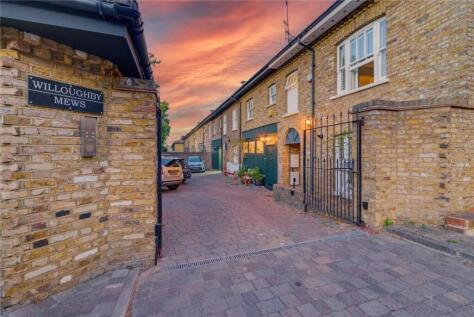 Willoughby Mews, SW4