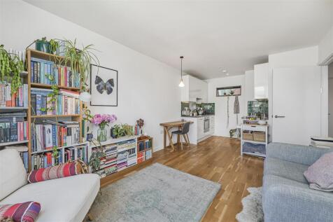 Wynne Road, London
