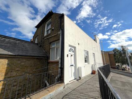 East Street, Faversham, ME13