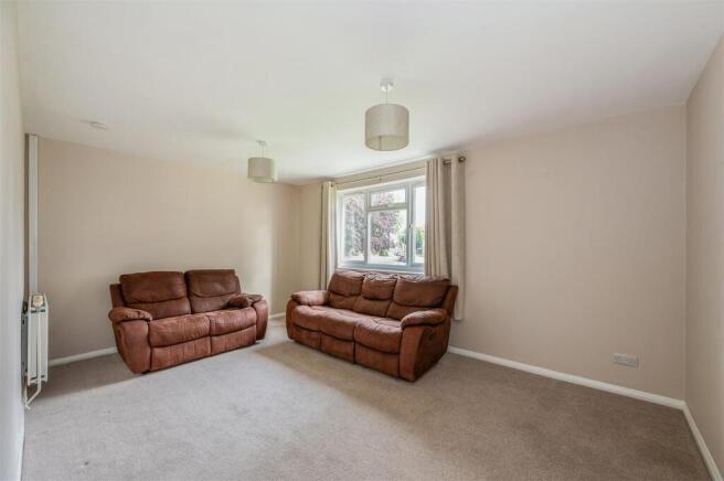 Sitting/Dining Room