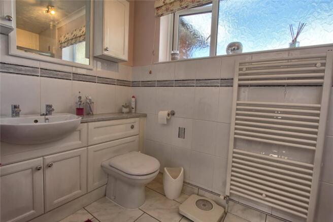 Shower Room En-Suite
