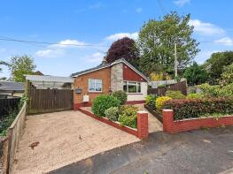 8, Cherry Close, Tiverton EX16 6EU