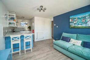 13, Garnet Court, Park Street, Weymouth DT4 7DZ