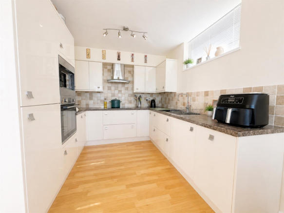 Kitchen.png
