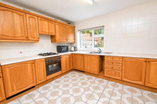 Caldy Road, Wirral photo 4