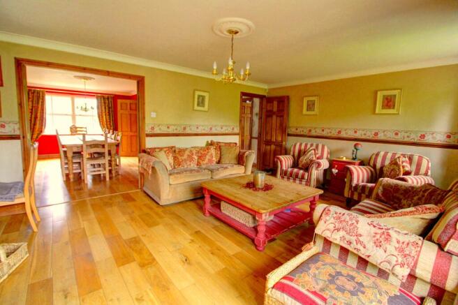 Lounge 3
