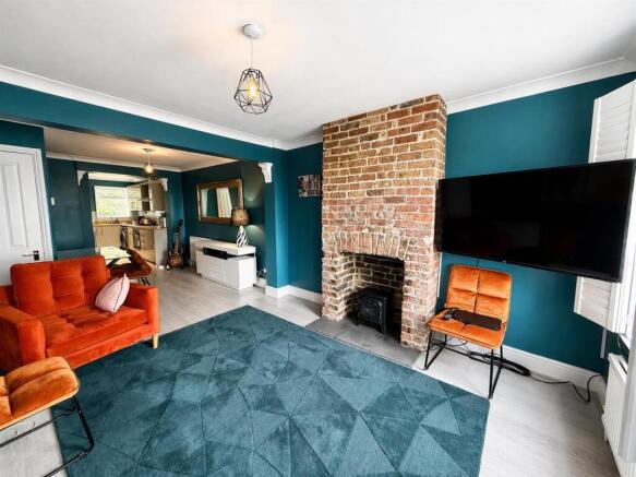 Living Room.jpg