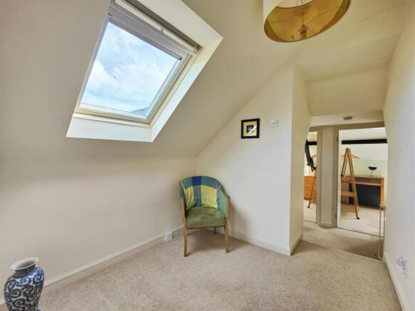 Inner Landing / Office Area