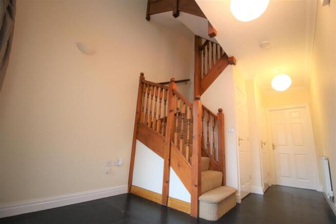 Entrance Hall..jpg