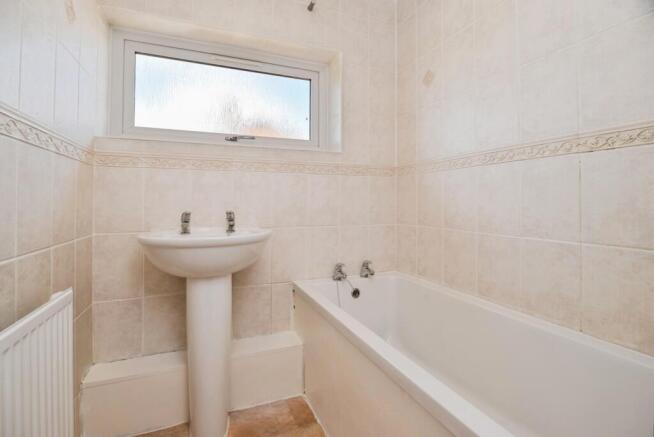 3 bed End of Terrace for sale Image 5