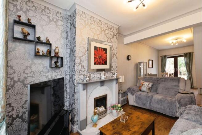 2 bed Semi-Detached Bungalow for sale Image 4