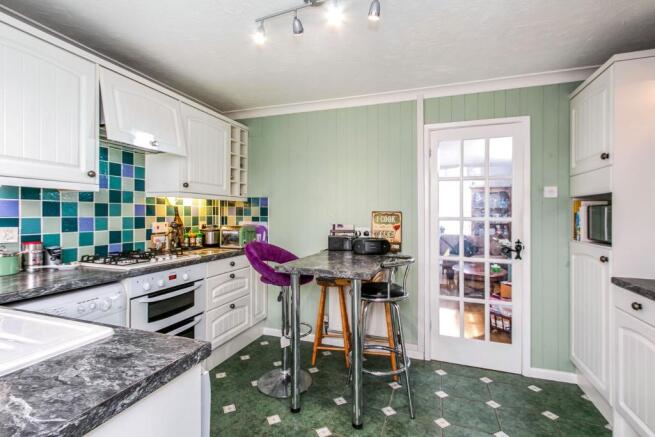 Kitchen/Breakfast Ro