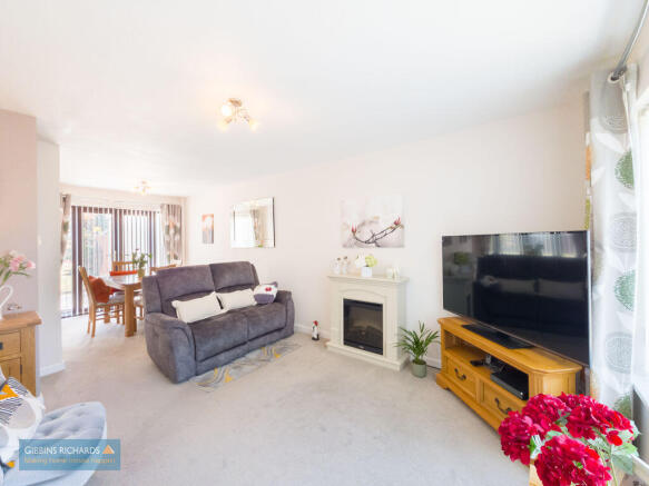 Sitting/Dining Room