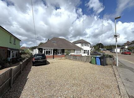 Devon Road, Oakdale , Poole, BH15