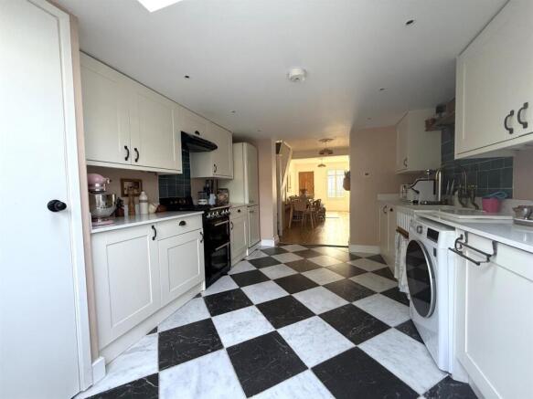 Kitchen.jpeg