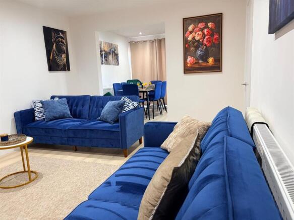 WhatsApp Image 2026-04-13 at 15.53.38 (1).jpeg