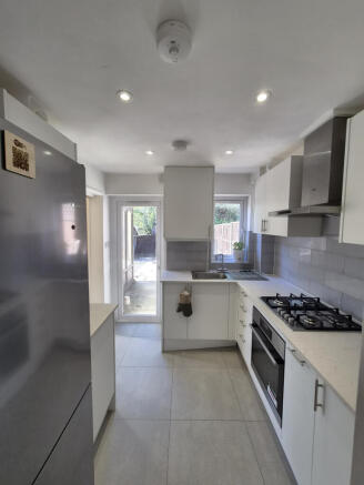 Kitchen 2