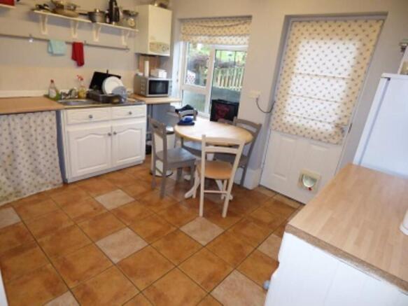 KITCHEN/DINER