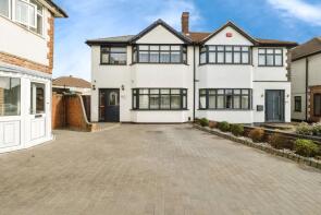 5, Don Way, Romford RM1 4YR