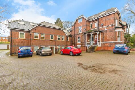 Edge Lane, Manchester, M21