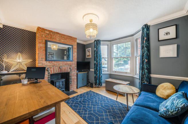 1381435-5-691daaf...