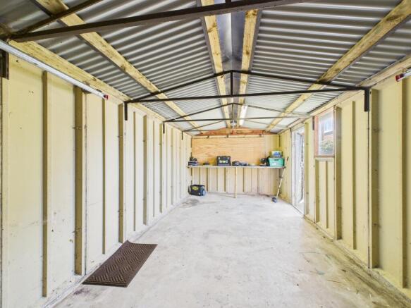 detached garage